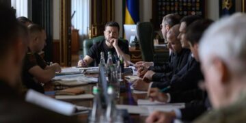 Удар по выставке оружия, угроза массированого обстрела и мобилизация в РФ: главное из обращения Зеленского