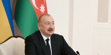 Алієв повідомив про таємну зустріч в Баку експосадовців Німеччини та Росії – ЗМІ