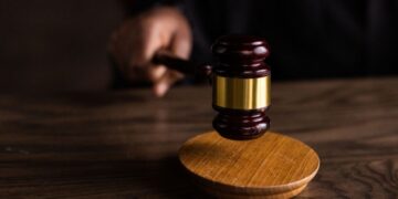 Машини Дерипаски й антикваріат росіян: ФДМУ розповів про долю 1500 санкційних активів