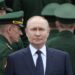 Путін кидає майже половину бюджету РФ на війну проти України, – ГУР
