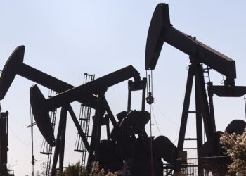 Нафта дорожчає через нове загострення між США та Іраном