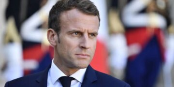 Макрон анонсував відправку ракет-перехоплювачів після розмови із Зеленським