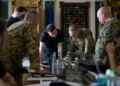 "Є розуміння, як посилити напрямок": Зеленський обговорив з Драпатим захист Костянтинівки і Слов'янська
