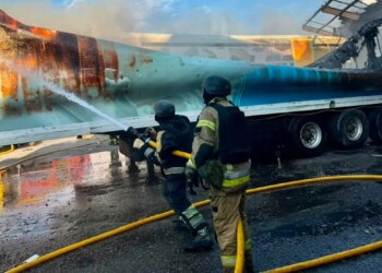 Удар рф по Дніпропетровщині: загинув чоловік, п'ятеро постраждалих