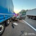 У Києві водій на авто врізався у вантажівку, загинули його дружина і дитина – поліція