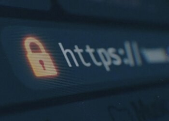 Відкликання міжнародних сертифікатів створило проблеми для російських сайтів – розвідка