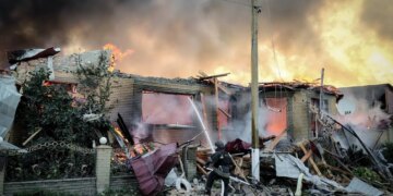 Дитина з мамою загинули від подвійного удару рф на Сумщині