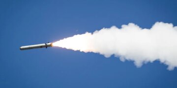 рф атакувала балістикою, знешкодили 39 з 44 ракет, 145 зі 168 дронів і дві "Бандеролі"