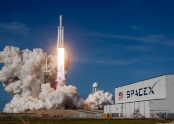 Маск анонсував запуск орбітальних дата-центрів SpaceX наприкінці 2027 року