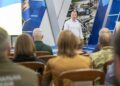 Мер столиці відзначив українських захисників і захисниць медалями “Честь. Слава. Держава”