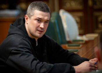 Україна повільно програє війну без системних змін та інновацій – Федоров