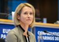 ЕС осенью готовит пакет санкций против России на осень: на сколько расширят списки