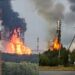 Дроны преодолели 2000 км: горит крупнейший нефтехимический комплекс РФ в Тобольске