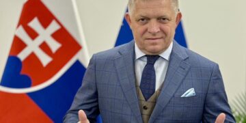 Фіцо: ми готові запропонувати Києву досвід в євроінтеграції, але не підтримаємо пришвидшеного вступу в ЄС