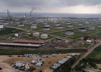 Сирія готова різко скоротити імпорт російської нафти, – Reuters