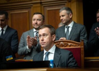 Кабмін припинив повноваження голови наглядової ради Sense Bank