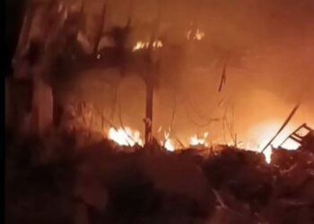 Росія знищила розподільчий склад компанії “Файні льоди” у Києві