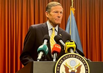 Сенатор США Блюменталь сподівається на схвалення у вересні закону про санкції проти РФ