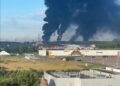 Дроны ударили по Ярославлю: горит НПЗ, питающий топливом Москву