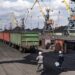 Обстріли портів б’ють по “Укрзалізниці”: експорт руди може впасти на 40%
