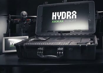 В Україні створили “розумний” комплекс з дронами на оптоволокні (відео)