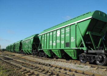 Українські металурги б’ють на сполох через порти, логістику та тарифи УЗ: чим це загрожує