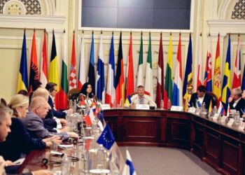 U4U закликає країни ЄС наслідувати Латвію та запровадити національні санкції проти Усманова і Фрідмана