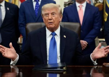 Трамп заявив про існування "хворої змови" проти ШІ та дата-центрів