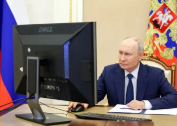 Вибори до держдуми можуть дати путіну мандат на продовження війни проти України – Reuters