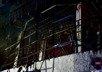 Ворожий удар по ТЦ у Дніпрі: кількість постраждалих зросла до п’яти