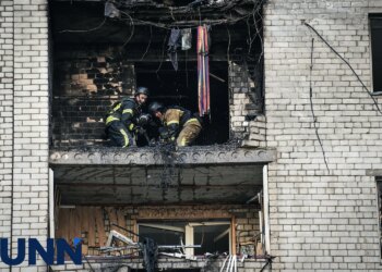 "Абсолютно звірячий і хворий удар" – Зеленський після атаки рф у Києві попередив про ризики з боку росії до зими