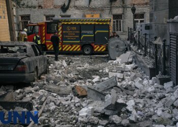 У Києві внаслідок удару рф пошкоджено будівлю Вищої ради правосуддя, є постраждалі