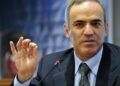 Каспаров в The Telegraph назвал 5 шагов, которыми Европа может остановить Путина