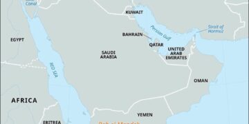 Хуситы захватили остров Перим в Баб-эль-Мандебе: под угрозой саудовский обход Ормуза