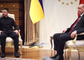 Україна та Туреччина домовилися працювати над Чорноморським зерновим коридором – Зеленський