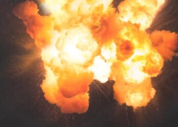 Дрони атакували окуповані території та регіони рф, у Бердянську спалахнула пожежа на базі російських військових
