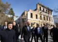 Зеленський разом із Мерцом відвідали місце удару рф по Академії наук у Києві