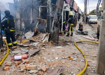 Ракетний удар рф по ринку в Лозовій: кількість постраждалих різко зросла