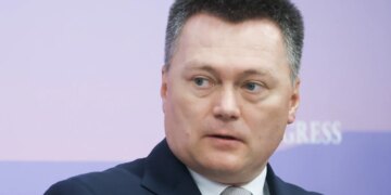 Глава Верховного суду росії попросив Китай допомогти із впровадженням штучного інтелекту в судах