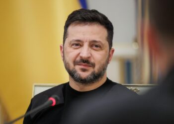 Україна хотіла би провести тристоронню зустріч в Абу-Дабі до можливої зустрічі США, Китаю та Росії – Зеленський