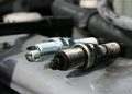 Когда менять свечи зажигания: признаки износа и цена замены