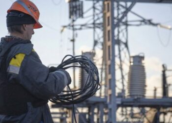 Энергетики вернули свет всему Конотопу: почему отключения могут не совпадать с графиками