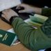 Бронирование работников: Кабмин урезает квоты для оборонки и энергетики, но цифры еще могут измениться