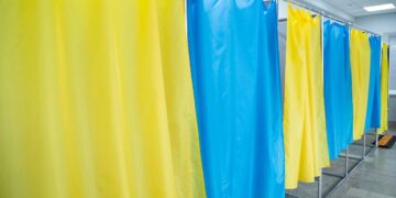 Переважна більшість українців виступає проти проведення виборів найближчим часом – КМІС