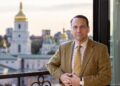 Сікорський підписав клопотання про внесення депутата Львівської облради Шеремети до списку небажаних осіб у Польщі