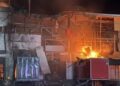 РФ двічі вдарила по складах під Дніпром, у мережі пишуть про атаку на “Нову Пошту”