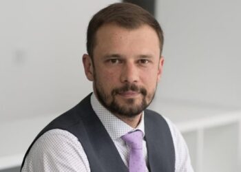 Бабак: закон щодо освітніх прав нацменшин більшою мірою компромісний для Угорщини, а не для України